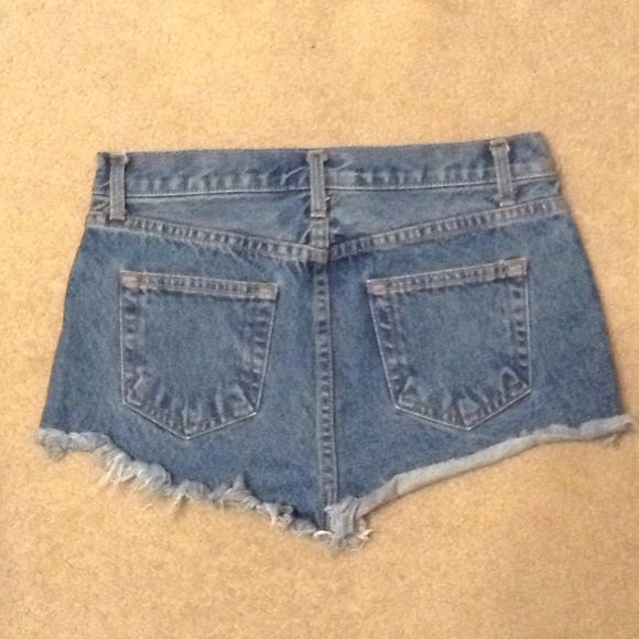 Brandy Melville high waisted denim shorts - Picture 2 of 4